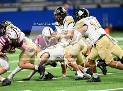 Thumbnail 1 in Calhoun vs Davenport (UIL 4A Region 4 Division 1 Quarterfinal) photogallery.