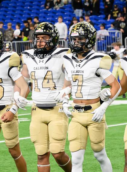 Thumbnail 2 in Calhoun vs Davenport (UIL 4A Region 4 Division 1 Quarterfinal) photogallery.