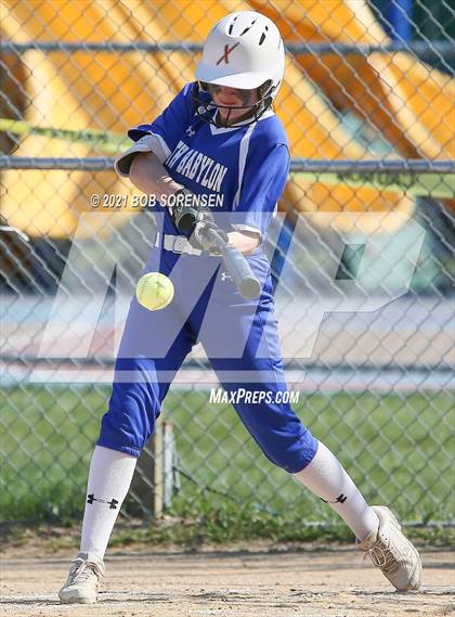 Thumbnail 1 in North Babylon @ West Islip photogallery.