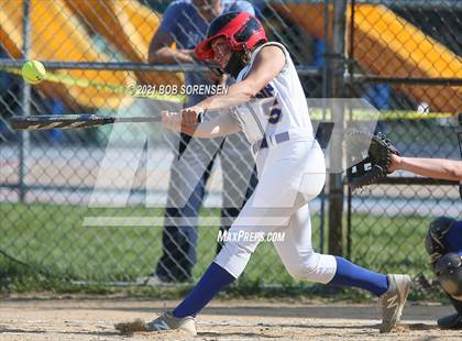 Thumbnail 3 in North Babylon @ West Islip photogallery.