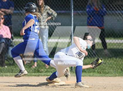 Thumbnail 1 in North Babylon @ West Islip photogallery.