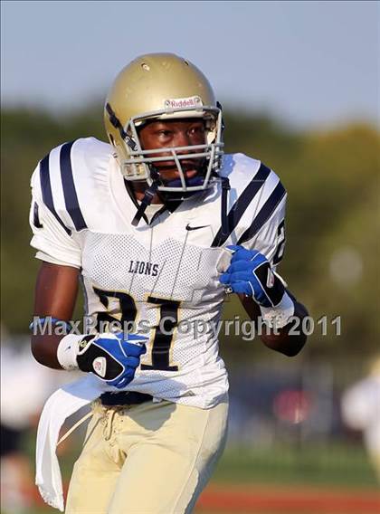 Thumbnail 3 in Life Oak Cliff @ Crandall photogallery.