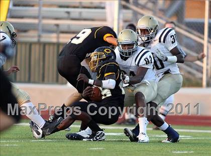Thumbnail 1 in Life Oak Cliff @ Crandall photogallery.