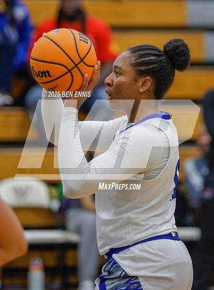 Thumbnail 3 in Oak Cliff Faith Family Academy vs. DME Academy (4 Tha Culture - MLK Edition) photogallery.