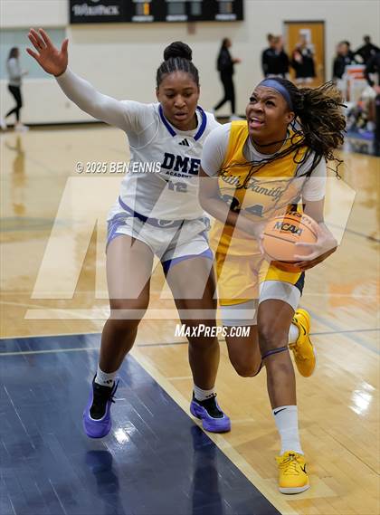 Thumbnail 1 in Oak Cliff Faith Family Academy vs. DME Academy (4 Tha Culture - MLK Edition) photogallery.
