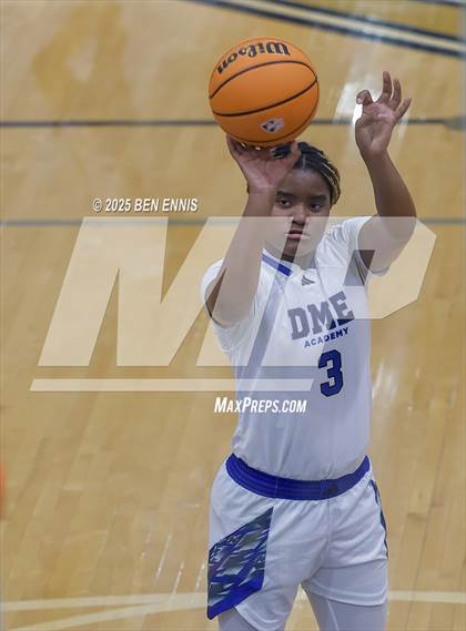 Thumbnail 2 in Oak Cliff Faith Family Academy vs. DME Academy (4 Tha Culture - MLK Edition) photogallery.