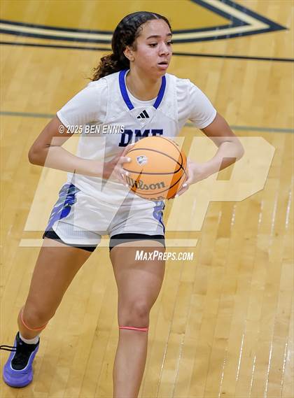 Thumbnail 3 in Oak Cliff Faith Family Academy vs. DME Academy (4 Tha Culture - MLK Edition) photogallery.