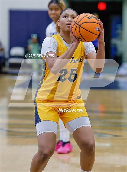 Thumbnail 3 in Oak Cliff Faith Family Academy vs. DME Academy (4 Tha Culture - MLK Edition) photogallery.