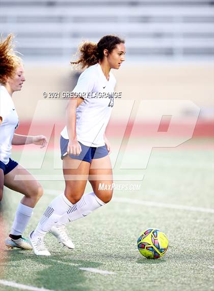 Thumbnail 1 in Keller vs Marcus (UIL 6A Regional Semifinal) photogallery.