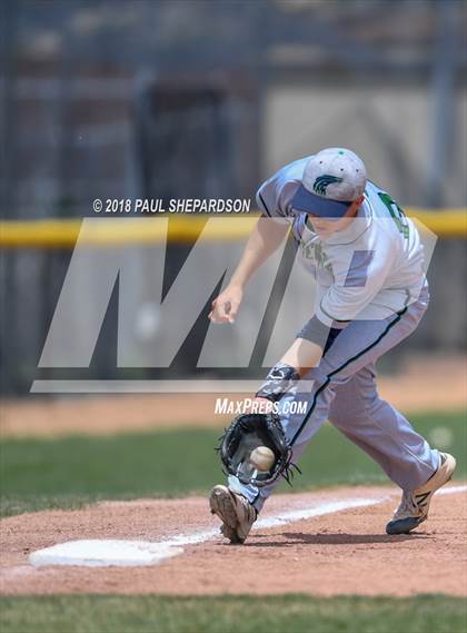 Thumbnail 2 in Chatfield vs. ThunderRidge (CHSAA 5A Regional Playoff) photogallery.