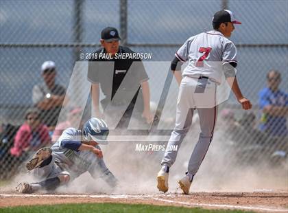 Thumbnail 2 in Chatfield vs. ThunderRidge (CHSAA 5A Regional Playoff) photogallery.