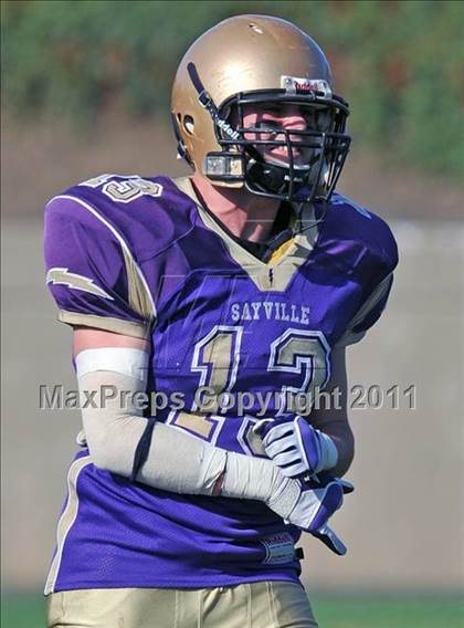 Thumbnail 2 in Westhampton Beach vs. Sayville (Section XI Division III Final) photogallery.