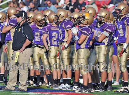 Thumbnail 2 in Westhampton Beach vs. Sayville (Section XI Division III Final) photogallery.