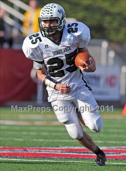 Thumbnail 1 in Westhampton Beach vs. Sayville (Section XI Division III Final) photogallery.