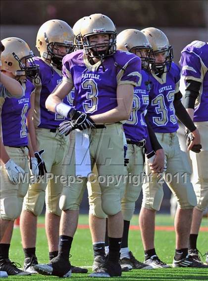 Thumbnail 1 in Westhampton Beach vs. Sayville (Section XI Division III Final) photogallery.