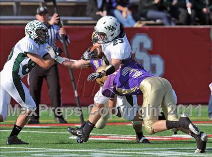Thumbnail 2 in Westhampton Beach vs. Sayville (Section XI Division III Final) photogallery.