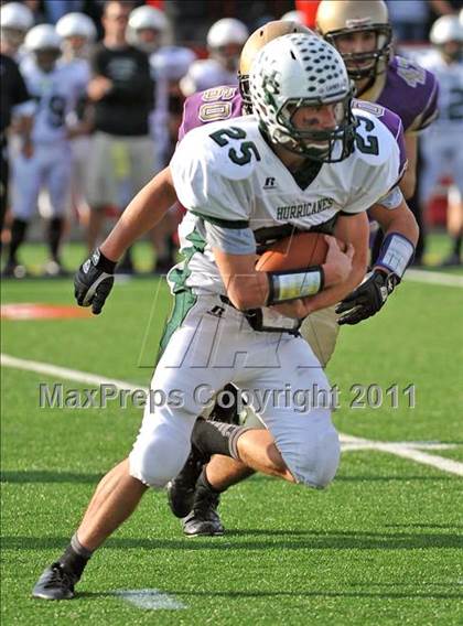 Thumbnail 2 in Westhampton Beach vs. Sayville (Section XI Division III Final) photogallery.