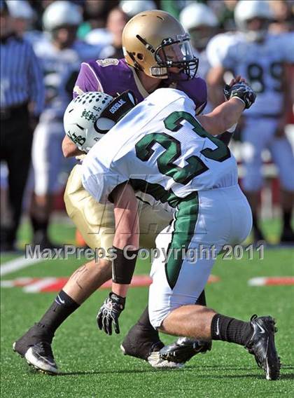 Thumbnail 1 in Westhampton Beach vs. Sayville (Section XI Division III Final) photogallery.