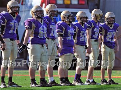 Thumbnail 3 in Westhampton Beach vs. Sayville (Section XI Division III Final) photogallery.