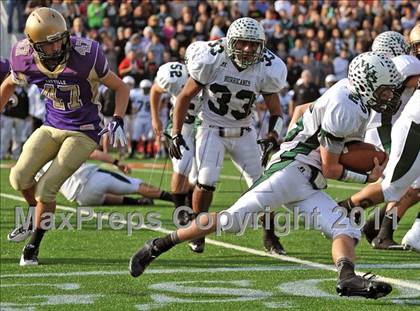 Thumbnail 3 in Westhampton Beach vs. Sayville (Section XI Division III Final) photogallery.