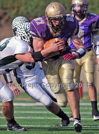 Thumbnail 2 in Westhampton Beach vs. Sayville (Section XI Division III Final) photogallery.