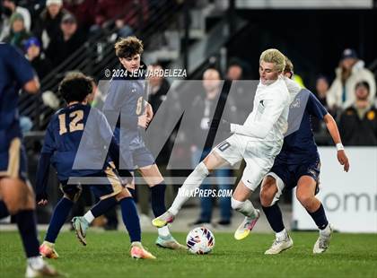 Thumbnail 2 in Mullen vs. Air Academy (CHSAA 4A Final) photogallery.