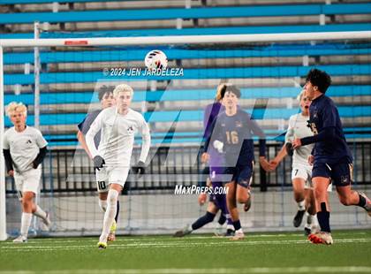 Thumbnail 2 in Mullen vs. Air Academy (CHSAA 4A Final) photogallery.