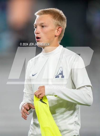 Thumbnail 1 in Mullen vs. Air Academy (CHSAA 4A Final) photogallery.