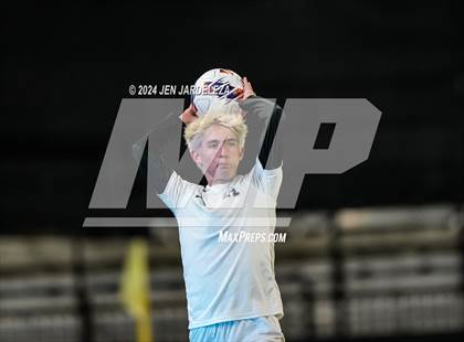 Thumbnail 2 in Mullen vs. Air Academy (CHSAA 4A Final) photogallery.