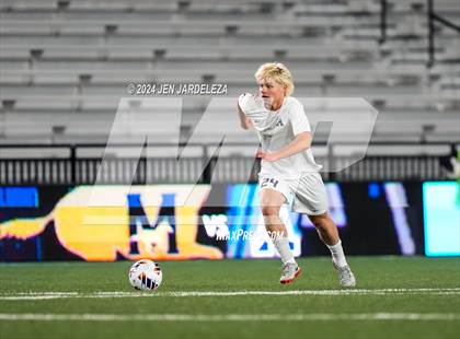 Thumbnail 2 in Mullen vs. Air Academy (CHSAA 4A Final) photogallery.