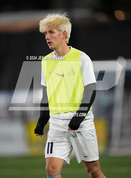 Thumbnail 1 in Mullen vs. Air Academy (CHSAA 4A Final) photogallery.