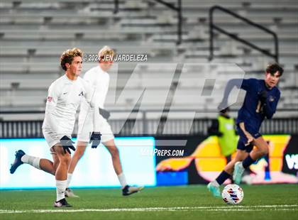 Thumbnail 2 in Mullen vs. Air Academy (CHSAA 4A Final) photogallery.