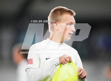 Thumbnail 3 in Mullen vs. Air Academy (CHSAA 4A Final) photogallery.