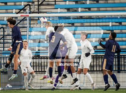 Thumbnail 3 in Mullen vs. Air Academy (CHSAA 4A Final) photogallery.