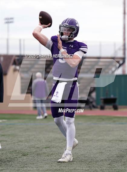 Thumbnail 3 in Boerne vs. Gregory-Portland (UIL 5A D2 Football Regional) photogallery.