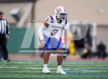 Thumbnail 2 in Boerne vs. Gregory-Portland (UIL 5A D2 Football Regional) photogallery.