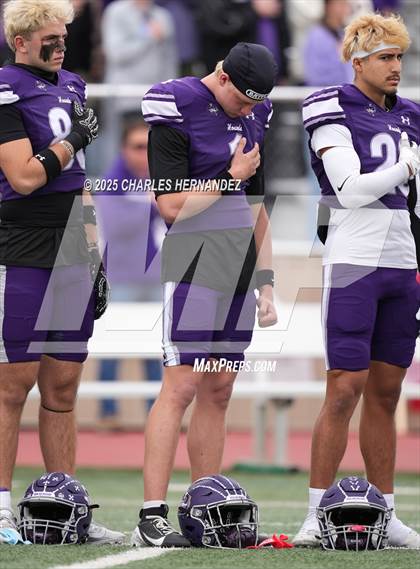 Thumbnail 2 in Boerne vs. Gregory-Portland (UIL 5A D2 Football Regional) photogallery.