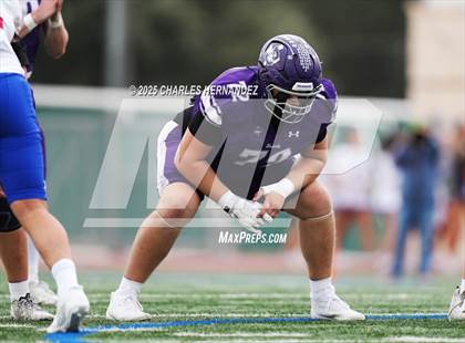 Thumbnail 3 in Boerne vs. Gregory-Portland (UIL 5A D2 Football Regional) photogallery.