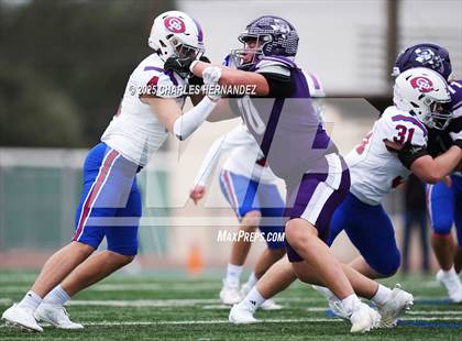 Thumbnail 1 in Boerne vs. Gregory-Portland (UIL 5A D2 Football Regional) photogallery.