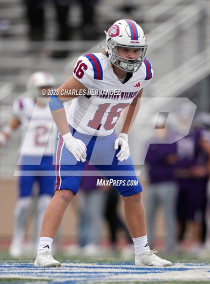 Thumbnail 3 in Boerne vs. Gregory-Portland (UIL 5A D2 Football Regional) photogallery.