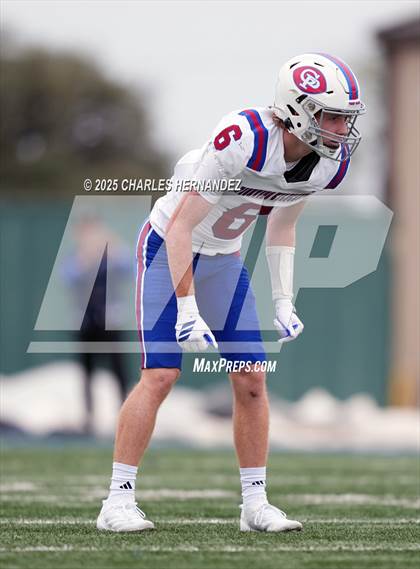 Thumbnail 1 in Boerne vs. Gregory-Portland (UIL 5A D2 Football Regional) photogallery.