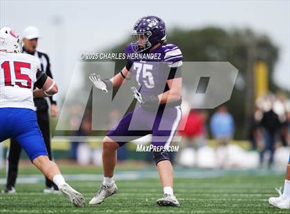 Thumbnail 2 in Boerne vs. Gregory-Portland (UIL 5A D2 Football Regional) photogallery.