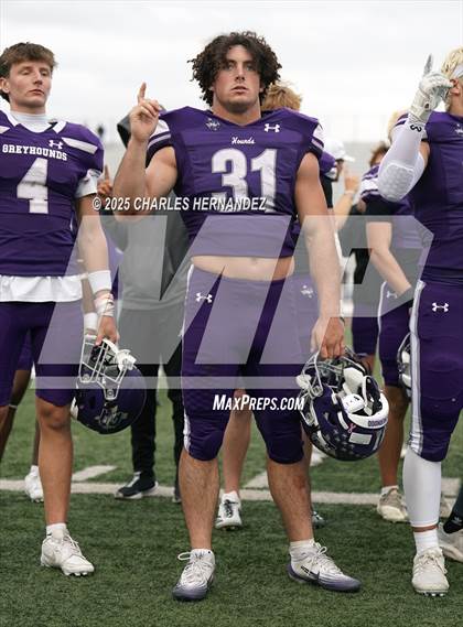 Thumbnail 1 in Boerne vs. Gregory-Portland (UIL 5A D2 Football Regional) photogallery.