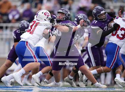Thumbnail 1 in Boerne vs. Gregory-Portland (UIL 5A D2 Football Regional) photogallery.