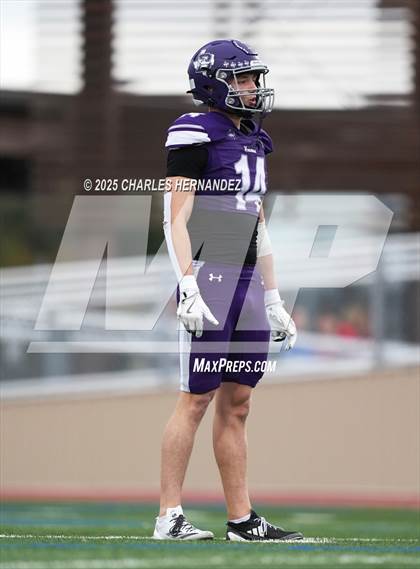 Thumbnail 1 in Boerne vs. Gregory-Portland (UIL 5A D2 Football Regional) photogallery.