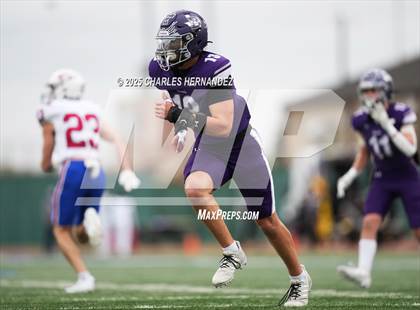 Thumbnail 2 in Boerne vs. Gregory-Portland (UIL 5A D2 Football Regional) photogallery.