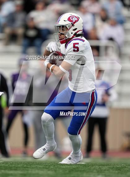 Thumbnail 3 in Boerne vs. Gregory-Portland (UIL 5A D2 Football Regional) photogallery.