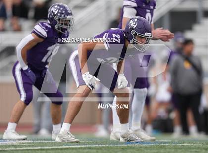 Thumbnail 2 in Boerne vs. Gregory-Portland (UIL 5A D2 Football Regional) photogallery.