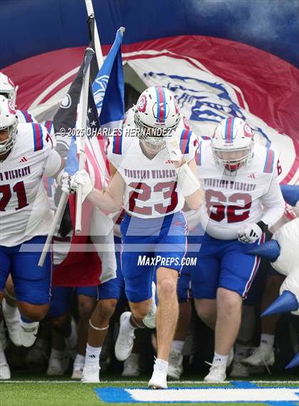 Thumbnail 3 in Boerne vs. Gregory-Portland (UIL 5A D2 Football Regional) photogallery.