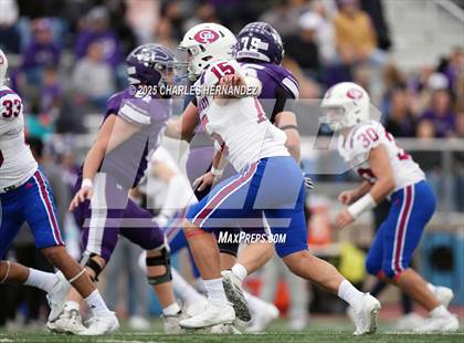 Thumbnail 1 in Boerne vs. Gregory-Portland (UIL 5A D2 Football Regional) photogallery.